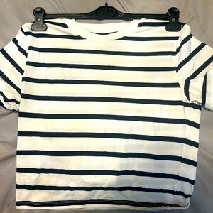 ADORABLE FRENCH CONNECTION STRIPED T-SHIRT, size large